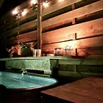 Tente Bivouac Option Bain Chauffee Au Bois Luxusní stan Idrac-Respailles
