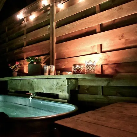 Tente Bivouac Option Bain Chauffee Au Bois Luxury tent Idrac-Respailles