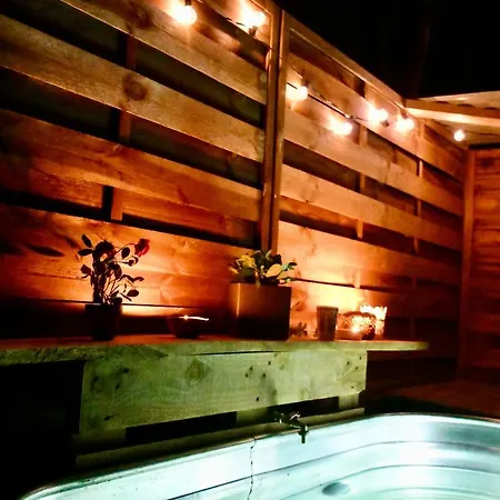 Tente Bivouac&spa Privé Avec Poêle à Bois Campismo de Luxo *