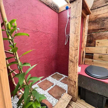 Tente Bivouac En Pleine Nature Et Guinguette * Idrac-Respailles